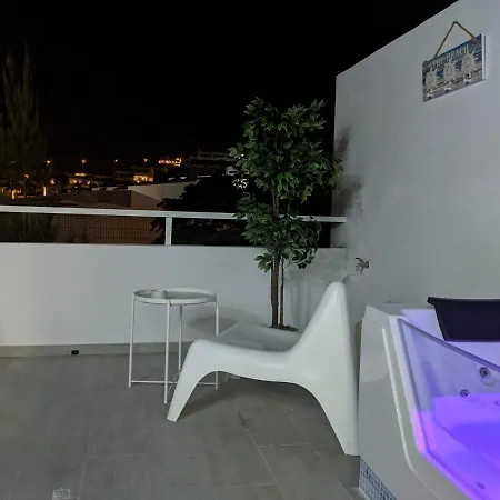 Jacuzzi Suite, Sueno De Pakito *